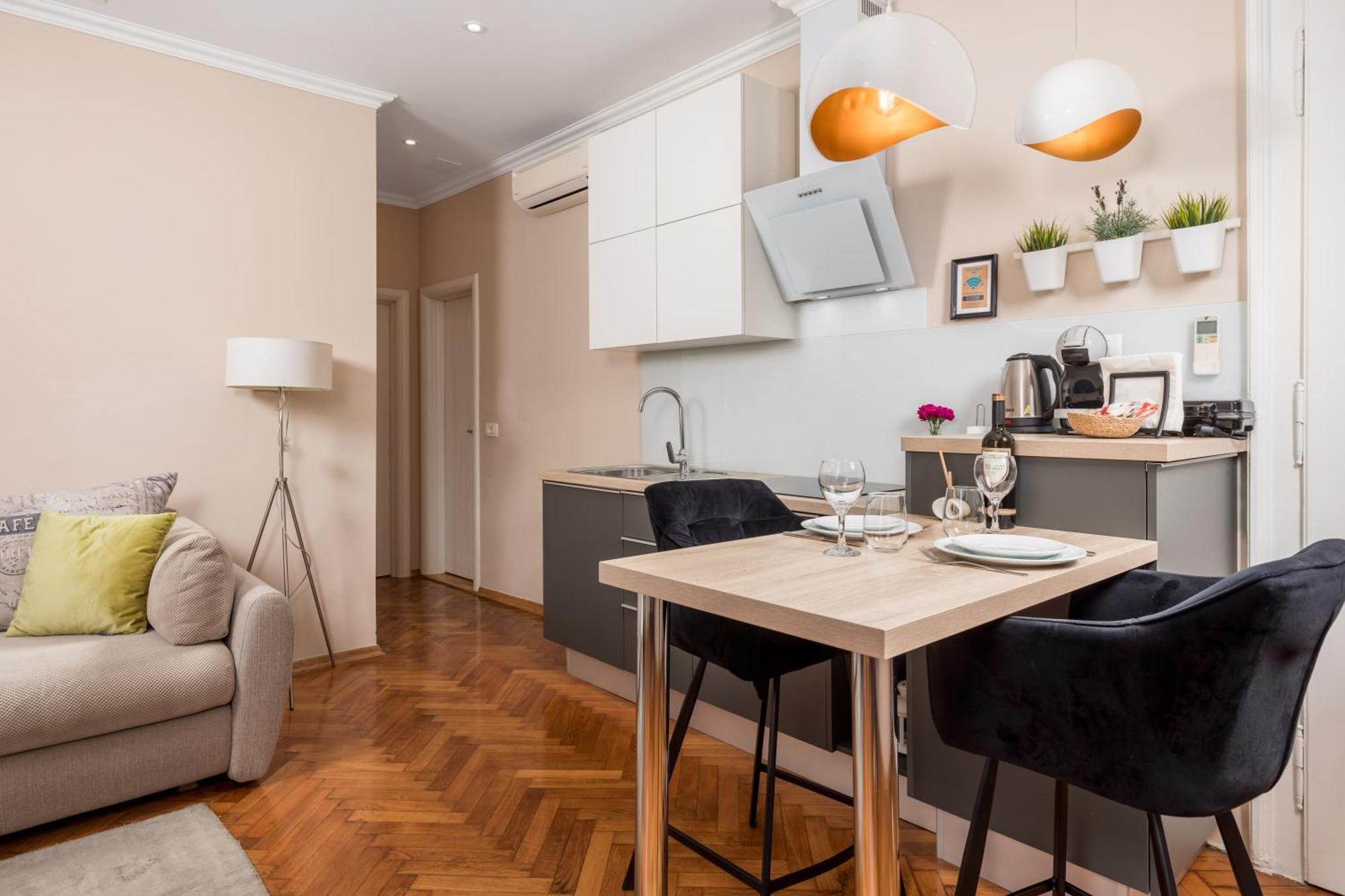 Apartments Neo ริเยกา ภายนอก รูปภาพ